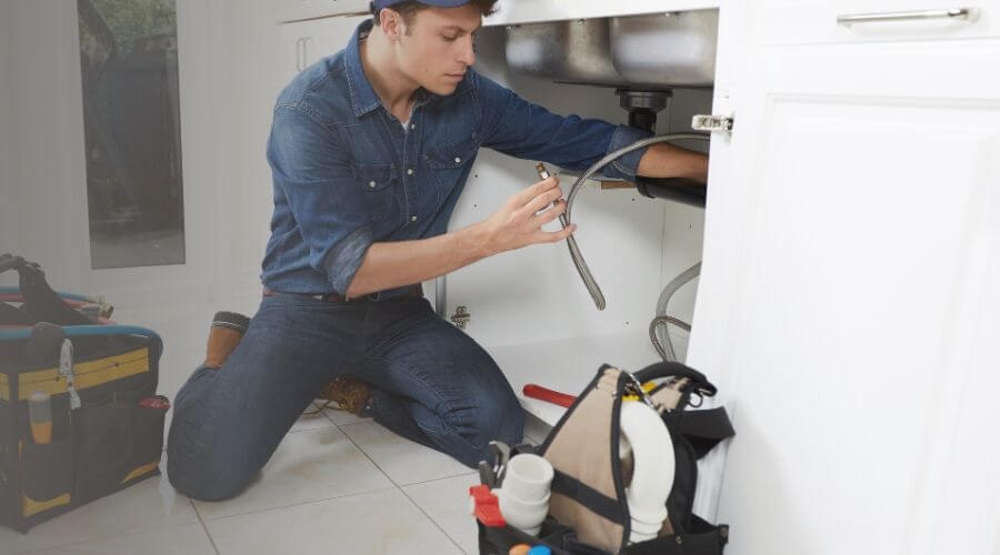 Emergency Leak Repair in Evansville, WY